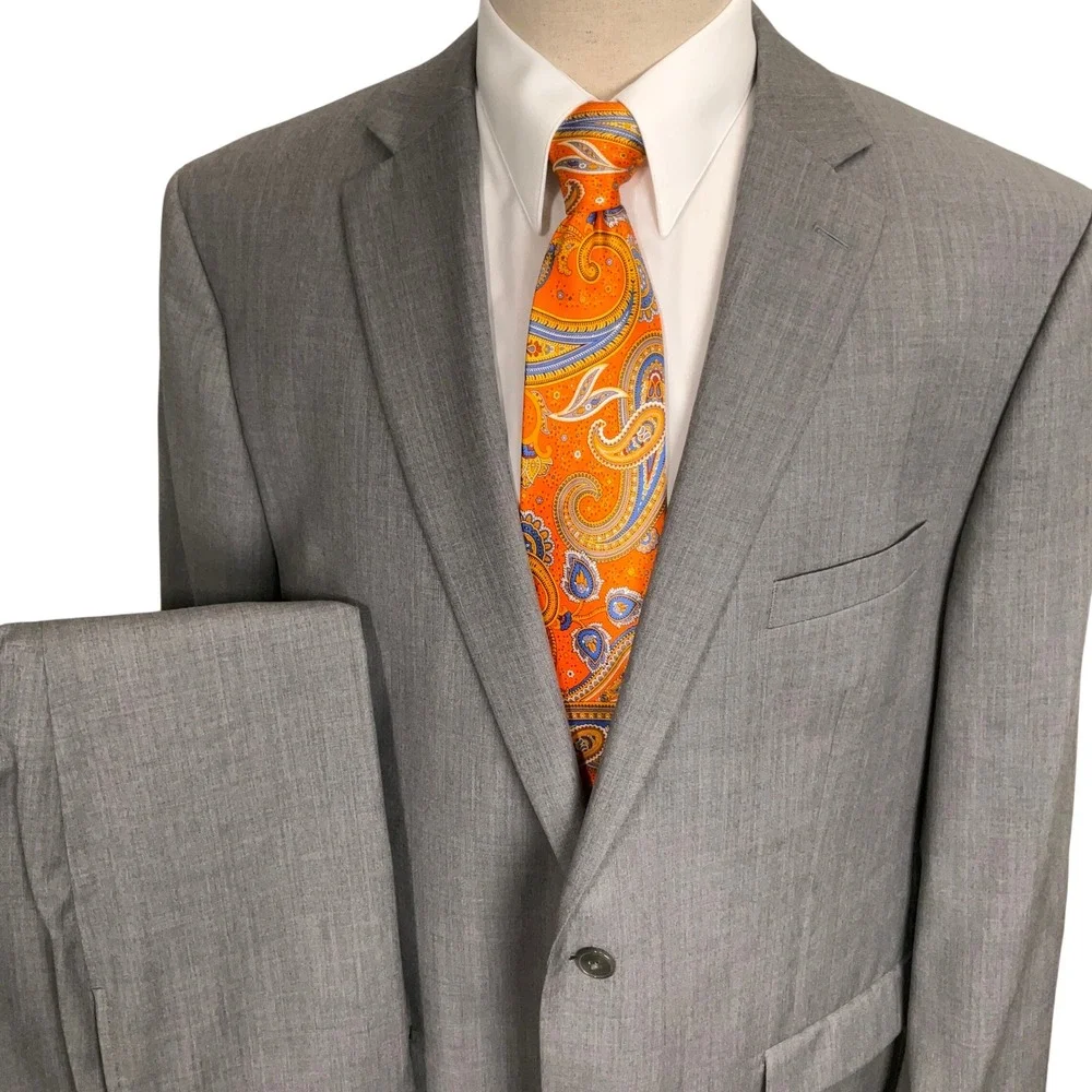 Calvin Klein Suit Men 46R Gray Wool 2-Button Timeless Executive Minimalist